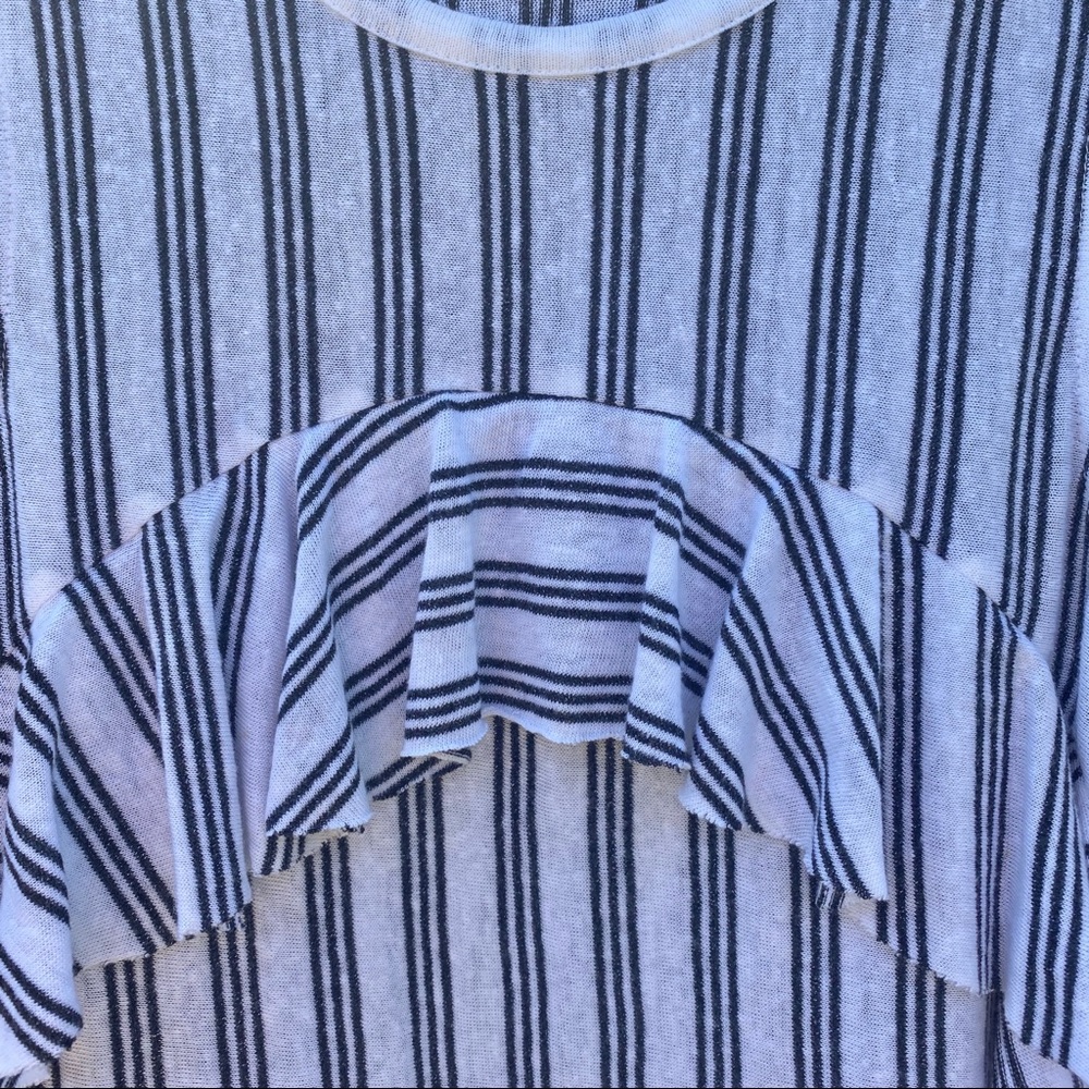 Who What Wear Ruffle Stripe Tank XS - Picture 2 of 3